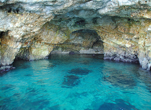 4. Polignano a Mare